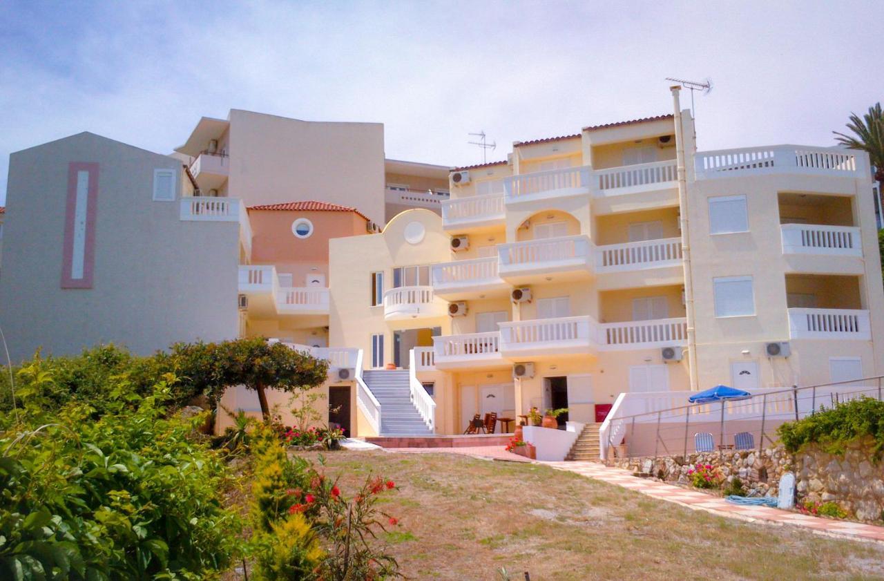 Kalimera Hotel Agia Marina  Exterior photo